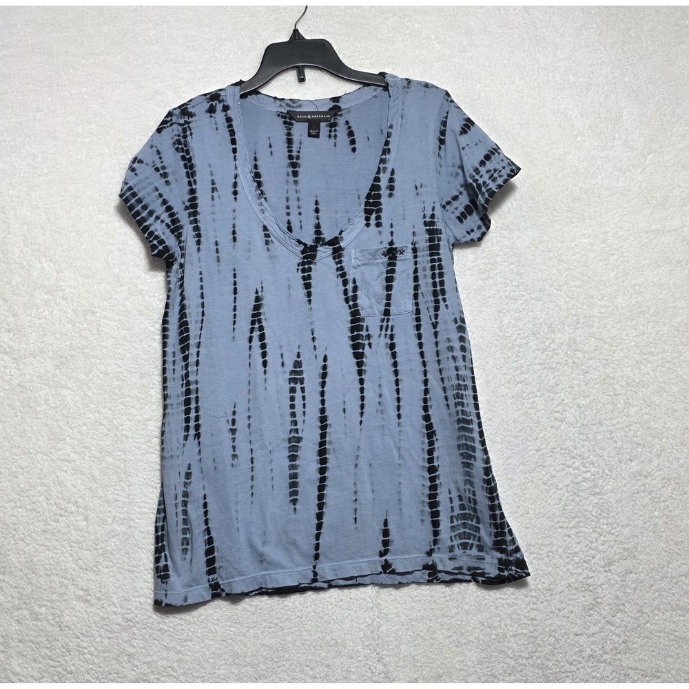 Rock & Republic Blue Black Tie Dye V-Neck Star Stud Pocket Tee Small